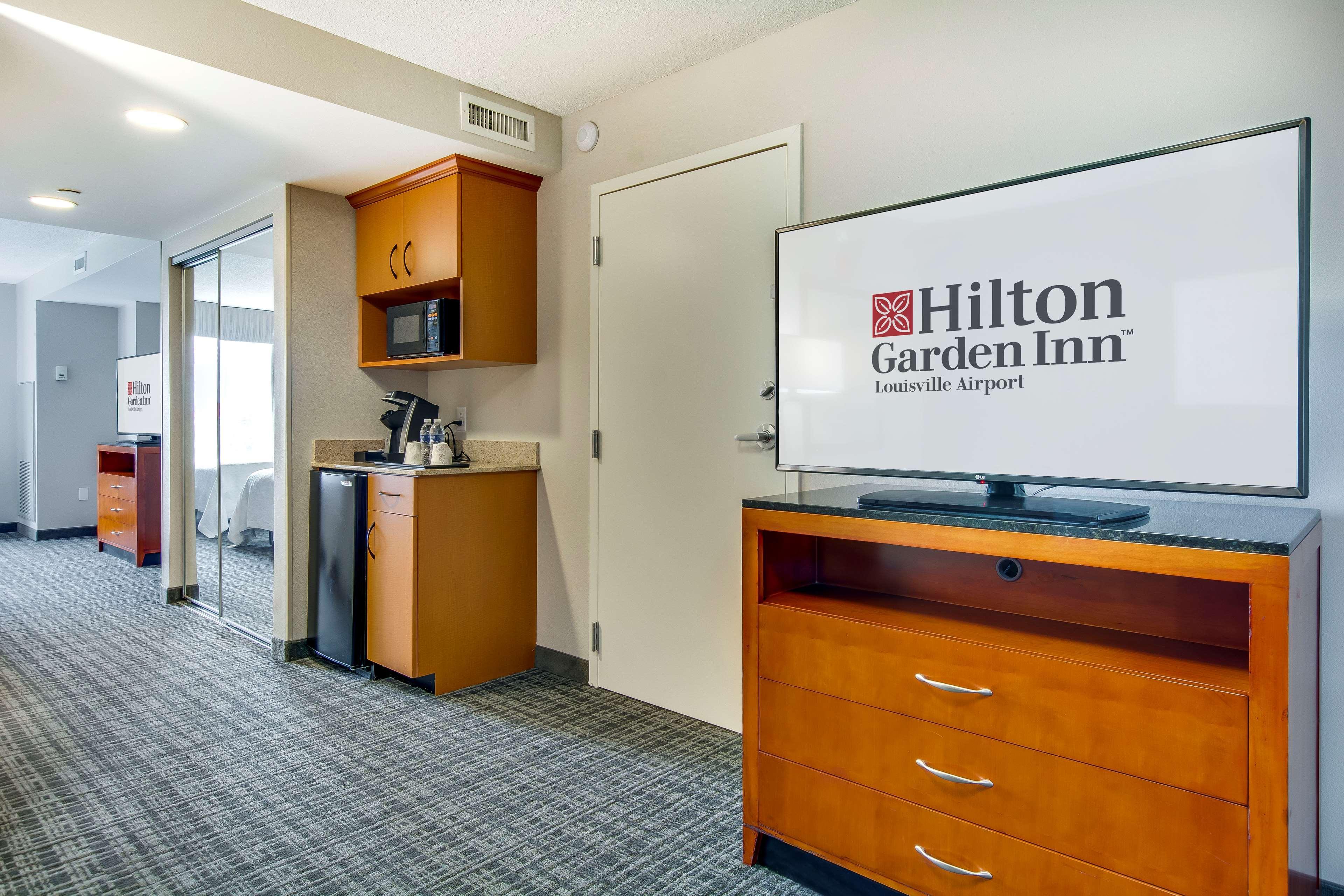 Hotel Hilton Garden Airport